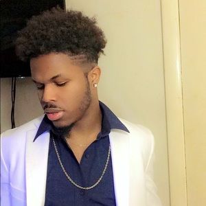 Meet your Posher, Jayy